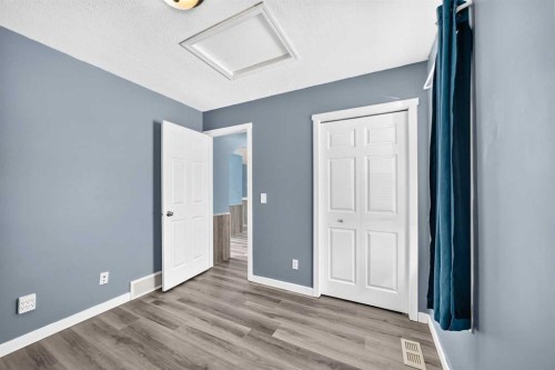 87 Tarawood Grove Ne, Calgary, AB - Indoor Photo Showing Other Room