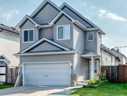87 Tarawood Grove NE Calgary, AB T3J 5A6