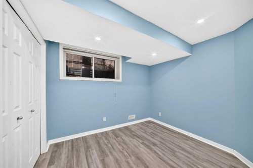 87 Tarawood Grove Ne, Calgary, AB - Indoor Photo Showing Other Room