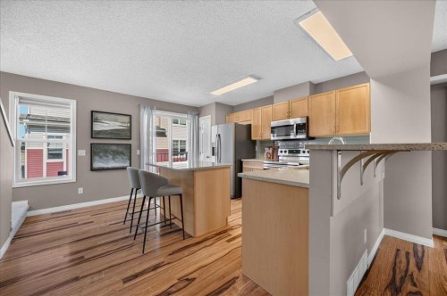 3146 New Brighton Gardens Se, Calgary, AB - Indoor Photo Showing Kitchen
