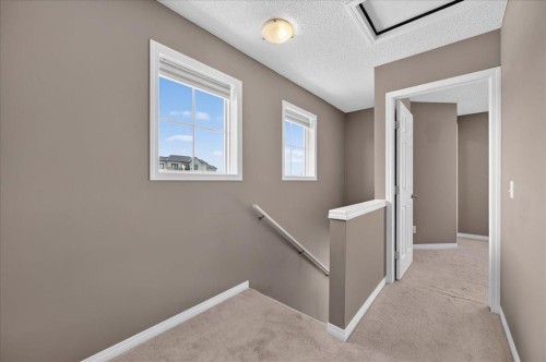 3146 New Brighton Gardens Se, Calgary, AB - Indoor Photo Showing Other Room