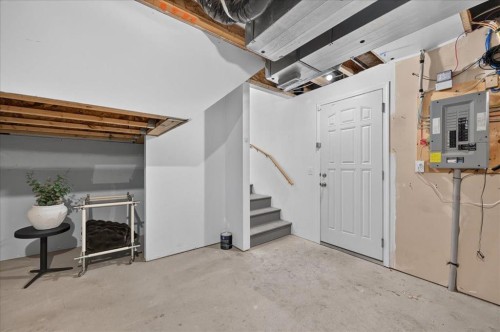 3146 New Brighton Gardens Se, Calgary, AB - Indoor