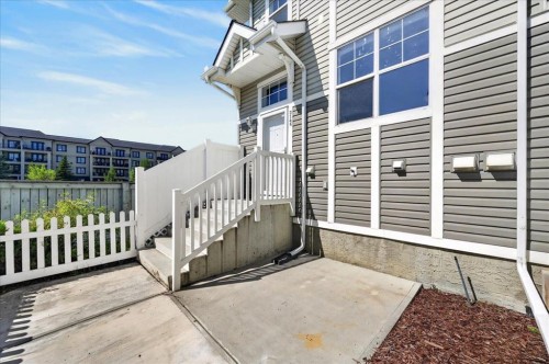 3146 New Brighton Gardens Se, Calgary, AB - Outdoor