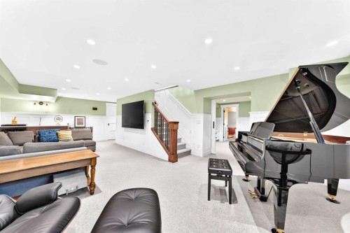 95 Lissington Drive Sw, Calgary, AB 