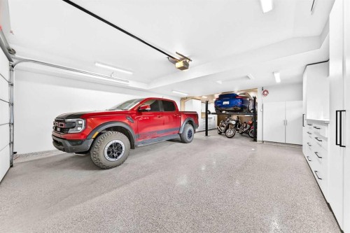 95 Lissington Drive Sw, Calgary, AB 