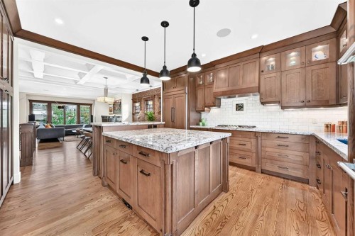 95 Lissington Drive Sw, Calgary, AB 