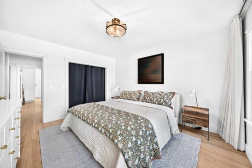 3223 2 Street Sw, Calgary, AB - Indoor Photo Showing Bedroom