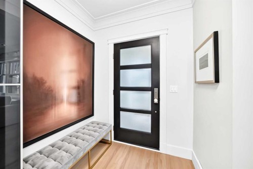 3223 2 Street Sw, Calgary, AB - Indoor Photo Showing Other Room