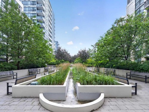 511-222 Riverfront Avenue Sw, Calgary, AB - Outdoor