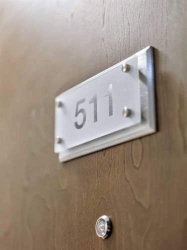 511-222 Riverfront Avenue Sw, Calgary, AB - Indoor Photo Showing Other Room