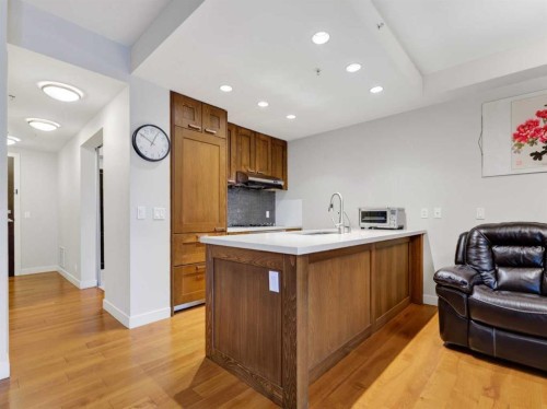 511-222 Riverfront Avenue Sw, Calgary, AB - Indoor Photo Showing Other Room