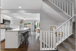 2031 2 Avenue NW Calgary, AB T2N 0G2