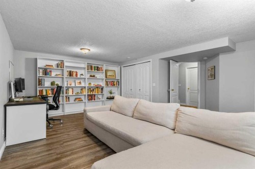 2031 2 Avenue Nw, Calgary, AB - Indoor