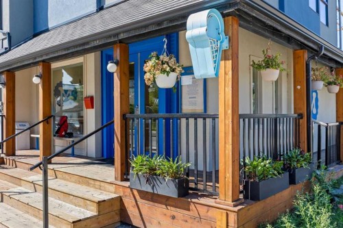 2031 2 Avenue Nw, Calgary, AB - Outdoor With Deck Patio Veranda