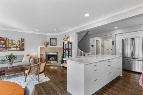 2031 2 Avenue Nw, Calgary, AB - Indoor With Fireplace