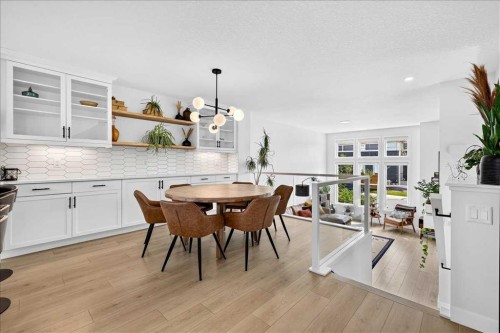 199 Magnolia Way Se, Calgary, AB - Indoor
