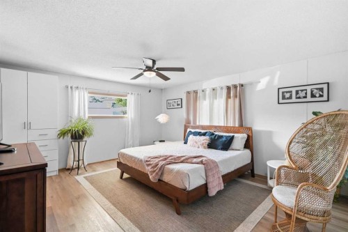 359 Burroughs Circle Ne, Calgary, AB 