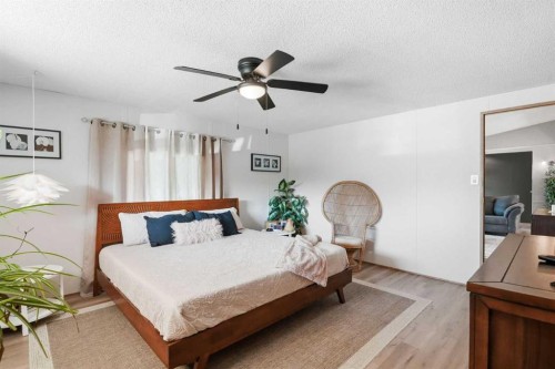 359 Burroughs Circle Ne, Calgary, AB 
