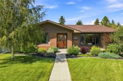 428 Parkridge Rise SE Calgary, AB T2J 5C3