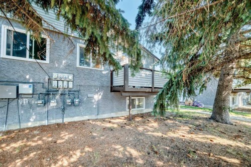 D-109 Stanley Avenue, Okotoks, AB - Outdoor