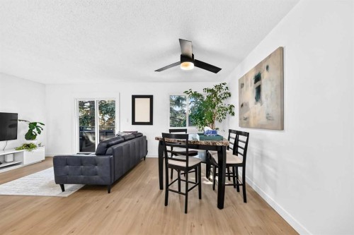 D-109 Stanley Avenue, Okotoks, AB - Indoor Photo Showing Living Room