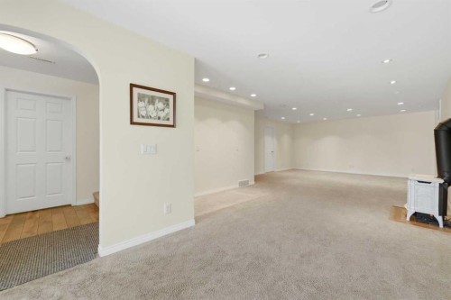116 Rockyledge Crescent Nw, Calgary, AB 