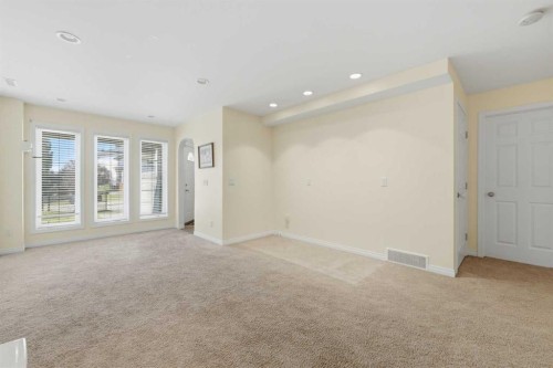 116 Rockyledge Crescent Nw, Calgary, AB 