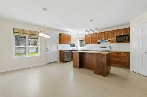 116 Rockyledge Crescent Nw, Calgary, AB 