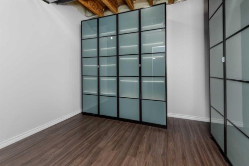 25 Prestwick Pond Terrace Se, Calgary, AB - Indoor Photo Showing Other Room