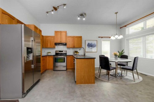 25 Prestwick Pond Terrace Se, Calgary, AB - Indoor