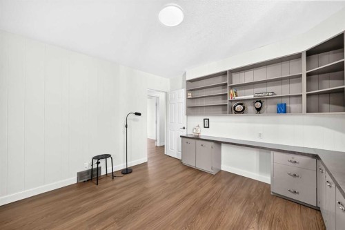1220 73 Avenue Sw, Calgary, AB - Indoor