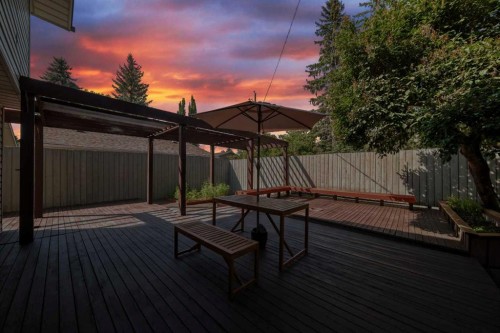 1220 73 Avenue Sw, Calgary, AB - Outdoor