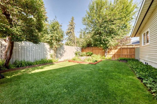 1220 73 Avenue Sw, Calgary, AB - Outdoor