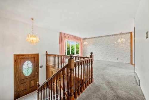 4515 Norquay Drive Nw, Calgary, AB - Indoor Photo Showing Other Room