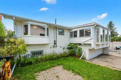 4515 Norquay Drive Nw, Calgary, AB - Outdoor
