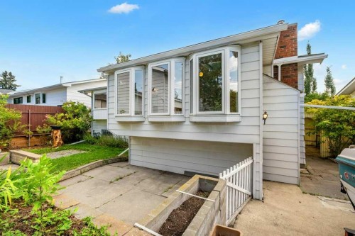 4515 Norquay Drive Nw, Calgary, AB - Outdoor