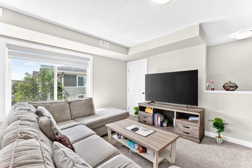 196-300 Marina Drive, Chestermere, AB - Indoor Photo Showing Living Room