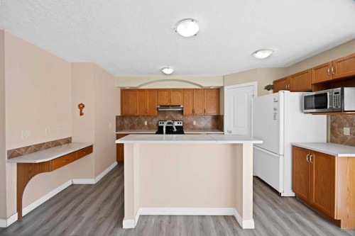 65 Taralake Terrace Ne, Calgary, AB - Indoor Photo Showing Kitchen