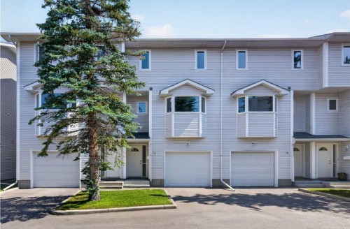 52 Glenbrook Villas Sw, Calgary, AB - Outdoor With Facade