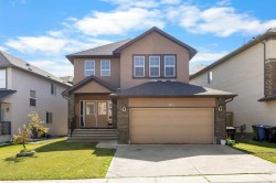 162 Sherwood Hill NW Calgary, AB T3R 1P7