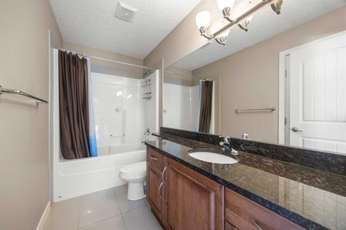162 Sherwood Hill Nw, Calgary, AB - Indoor Photo Showing Bathroom