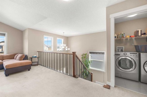 162 Sherwood Hill Nw, Calgary, AB - Indoor Photo Showing Laundry Room