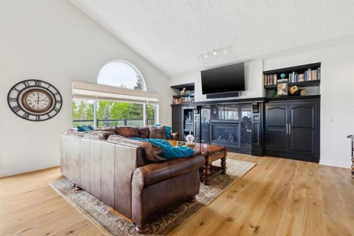 84 Edenstone Way Nw, Calgary, AB - Indoor Photo Showing Other Room