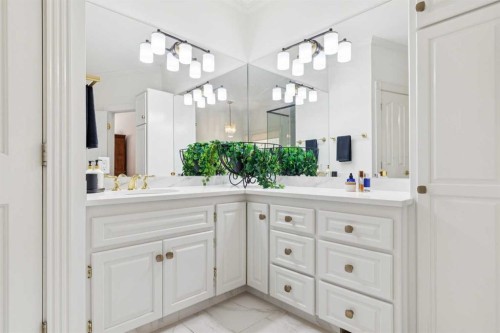 84 Edenstone Way Nw, Calgary, AB - Indoor Photo Showing Bathroom