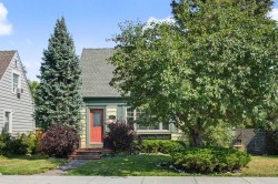 434 19 Street NW Calgary, AB T2N 2J1