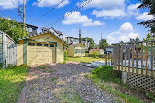 434 19 Street Nw, Calgary, AB - Outdoor
