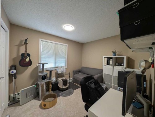 1421-8 Bridlecrest Drive Sw, Calgary, AB - Indoor