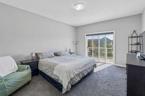 2257 Bayside Circle Sw, Airdrie, AB - Indoor Photo Showing Bedroom