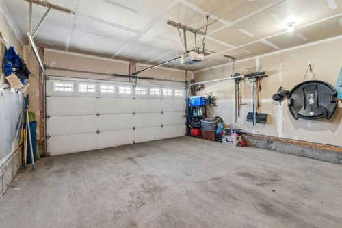 2257 Bayside Circle Sw, Airdrie, AB - Indoor Photo Showing Garage
