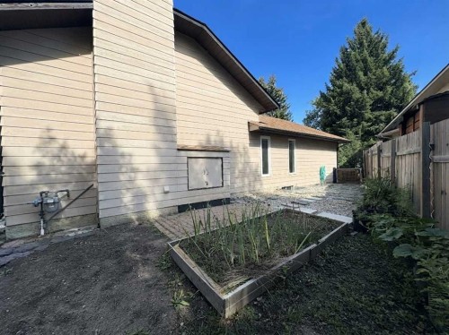 123 Sunmills Place Sw, Calgary, AB - Outdoor With Exterior